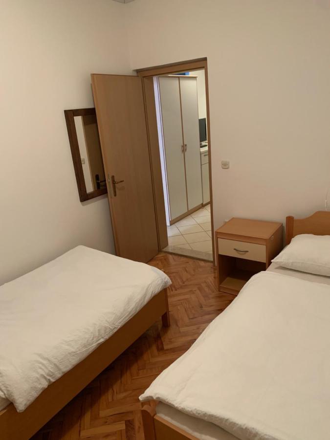 Bed and Breakfast Vila Albatros à Rovinj Extérieur photo