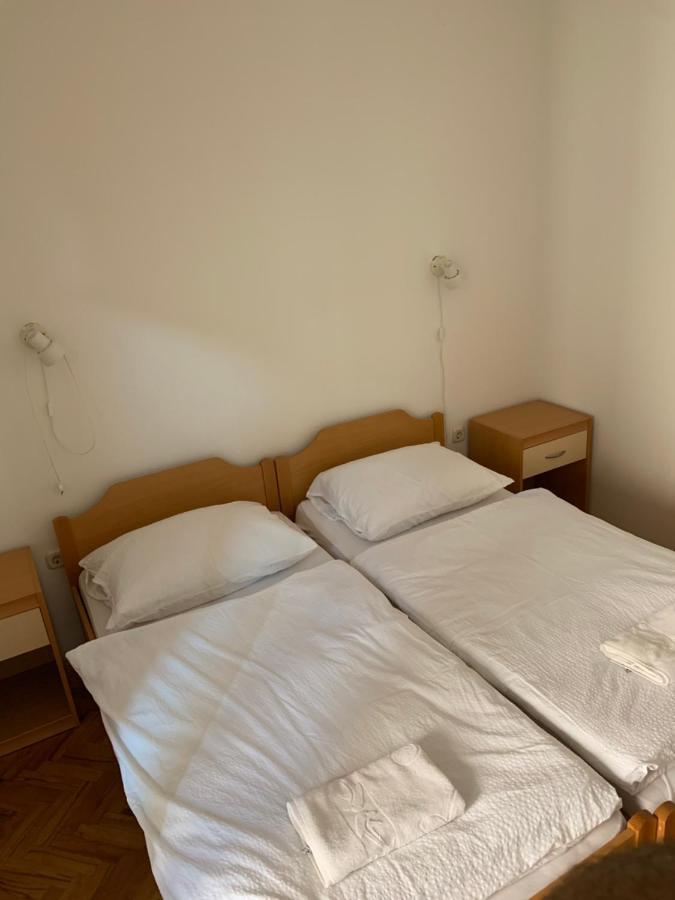Bed and Breakfast Vila Albatros à Rovinj Extérieur photo