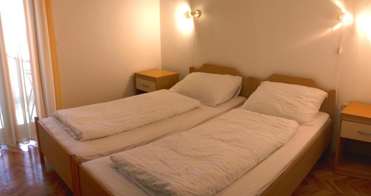 Bed and Breakfast Vila Albatros à Rovinj Extérieur photo