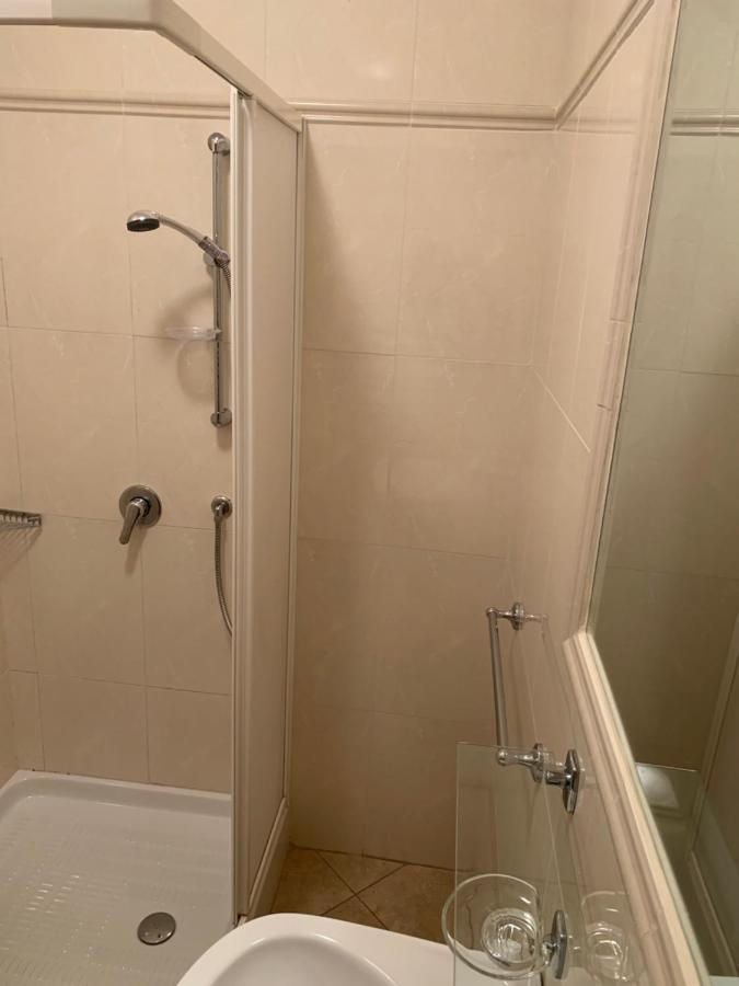 Bed and Breakfast Vila Albatros à Rovinj Extérieur photo